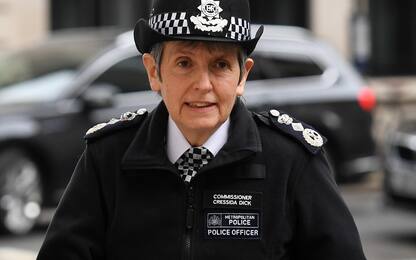 Terremoto a Scotland Yard: lascia la numero 1 della polizia di Londra