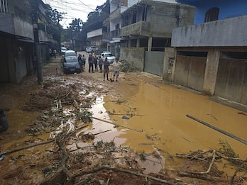 Brasile, inondazione e frane per le piogge: 100 morti a Petropolis