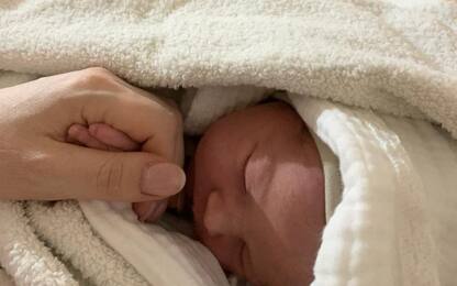 Ucraina, bambina nasce nei sotterranei della metropolitana di Kiev