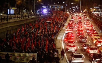 Manifestazione per la pace in Ucraina ad Atene
