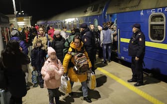Profughi alla stazione di Varsavia