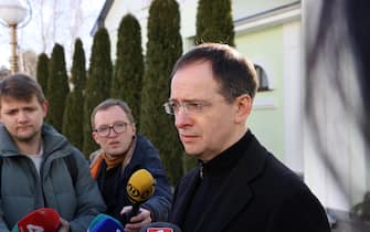 A handout picture made available by Belta news agency shows the head of the Russian delegation, presidential aide Vladimir Medinsky (R) speaking with journalists before talks with the Ukrainian delegation, outside Rumyantsev-Paskevich Palace in Grodno, Belarus, 28 February 2022. Russian troops entered Ukraine on 24 February prompting the country's president to declare martial law and triggering a series of announcements by Western countries to impose severe economic sanctions on Russia. ANSA/BELTA HANDOUT  HANDOUT EDITORIAL USE ONLY/NO SALES