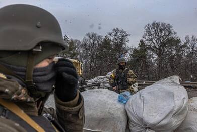 Ucraina: sì a modelli garanzia non Nato, ma fermi su Crimea e Donbass