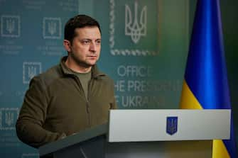 KYIV, UKRAINE - FEBRUARY 25: (EDITORIAL USE ONLY  MANDATORY CREDIT - "PRESIDENCY OF UKRAINE/ HANDOUT" - NO MARKETING, NO ADVERTISING CAMPAIGNS - DISTRIBUTED AS A SERVICE TO CLIENTS)  Ukraine's President Volodymyr Zelenskyy holds a press conference on Russia's military operation in Ukraine, on February 25, 2022 in Kyiv. (Photo by Presidency of Ukraine/Handout/Anadolu Agency via Getty Images)