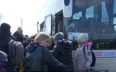 profughi ucraina polonia napoli