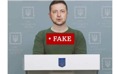 Zelensky invita alla resa: il falso video creato dai russi con IA
