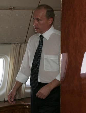 - SEPTEMBER 07: Russian President Vladimir Putin seats inside of his presidental Ilyushin IL-96 plane during his African trip on September 07, 2006. (Photo by Konstantin ZAVRAZHIN / Gamma-Rapho via Getty Images)