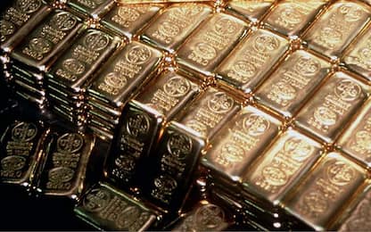 G7, Paesi pronti a bloccare esportazioni di oro russo: cosa succede