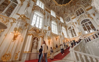 Saint Petersburg Russia 18th C Principal or Jordan Staircase of the Winter Palace by Rastrelli Hermitage Museum entrance. (Photo by: Education Images/Universal Images Group via Getty Images)