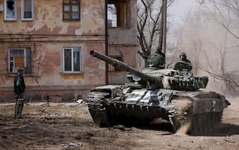 DONETSK REGION, UKRAINE - APRIL 10, 2022: A tank is seen in a street in the city of Mariupol. The Russian Armed Forces are carrying out a special military operation in Ukraine. Sergei Bobylev/TASS/Sipa USA