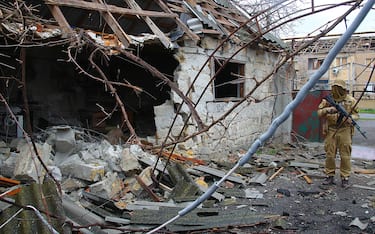 Ucraina, bombe russe su 10 villaggi nella regione di Sumy. LIVE