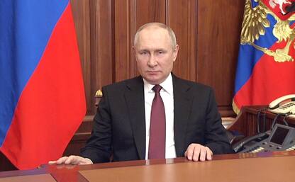 Russia, Putin: "Economia si stabilizza, fallito blitz dell'Occidente"