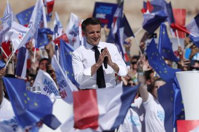Elezioni Francia, Macron da Marsiglia: "Vi prometto un nuovo inizio"
