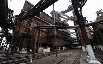Azovstal steelworks in the industrial city of Mariupol in eastern Ukraine on 1st June 2017. (Photo by Maxym Marusenko/NurPhoto via Getty Images)