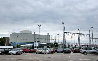 KRSKO, SLOVENIA, CENTRALE NUCLEARE PER LA PRODUZIONE DI ENERGIA ELETTRICA (KRSKO - 2008-07-25, Maurizio Maule) p.s. la foto e' utilizzabile nel rispetto del contesto in cui e' stata scattata, e senza intento diffamatorio del decoro delle persone rappresentate