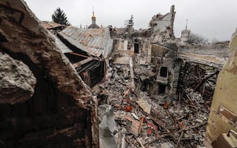 A picture taken during a visit to Mariupol organized by the Russian military shows destruction inside the destroyed Drama Theater in Mariupol, Ukraine, 12 April 2022. ANSA / SERGEI ILNITSKY