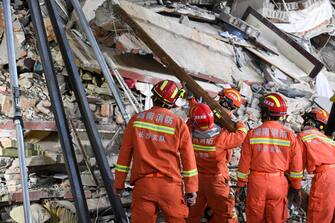 CHANGSHA, CHINA - APRIL 29: Rescuers work at the collapse site of a self-constructed residential building on April 29, 2022 in Changsha, Hunan Province of China. The incident took place on Friday in Wangcheng District in Changsha. (Photo by Yang Huafeng/China News Service via Getty Images)