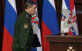 epa07000966 General of Army Valery Gerasimov, chief of the General Staff of Russian Army, arrive to inform foreign diplomats about the upcoming Russian biggest ever military maneuvers, Vostok 2018 (East 2018), during a briefing at the Defense Ministry in Moscow, Russia, 06 September 2018. Reports state that the exercises will be the biggest since 1981 military exercises, and will involve forces of two military districts (central and far east) including 297,000 military servicemen, more than 1000 different military aircrafts, up to 36,000 tanks, APCes, and other vehicles, plus 80 warships. Forces from China and Mongolia will take part in the exercises. Vostok 2018 and will run from 11 to 17 September in the Russian Far East.  EPA/SERGEI CHIRIKOV