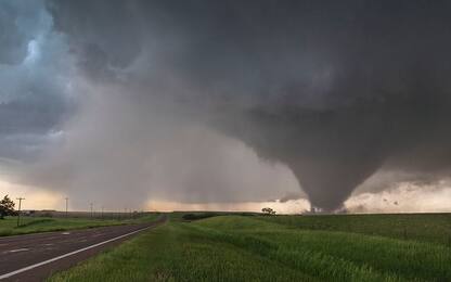 Usa, Kansas e Nebraska colpiti dai tornado. Decine di case distrutte