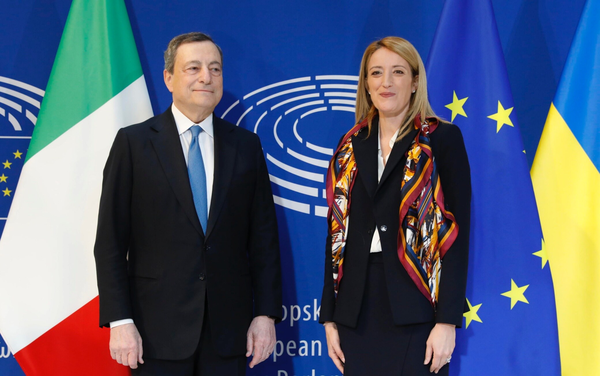 Draghi e Metsola a Strasburgo draghi metsola