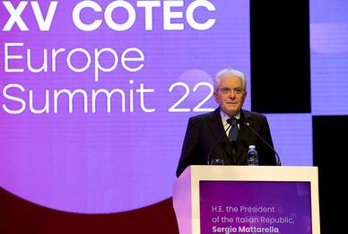 Cotec, Mattarella: "Essenziale che Ue si doti di autonomia strategica"