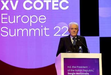 Cotec, Mattarella: "Essenziale che Ue si doti di autonomia strategica"