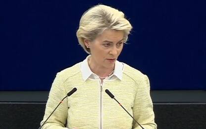 Ursula Von der Leyen annuncia embargo del petrolio russo entro 6 mesi