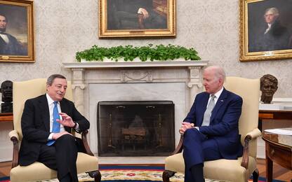 Usa, Draghi incontra Biden: “Putin pensava di dividerci, ha fallito”