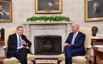 US President Joe Biden meets with Italian Prime Minister Mario Draghi in the Oval Office of the White House in Washington, DC, on May 10, 2022. (Photo by Nicholas Kamm / AFP) (Photo by NICHOLAS KAMM/AFP via Getty Images)