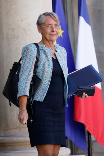 PARIS, FRANCE - JULY 07: French Minister in charge of Transport Elisabeth Borne arrives at the Elysee presidential palace to attend a weekly cabinet meeting on June 07, 2020 in Paris, France.  New French Prime minister, Jean Castex has been appointed after the government of Edouard Philippe had resigned on July 3, 2020, prompting a government and cabinet reshuffle.  (Photo by Antoine Gyori / Corbis via Getty Images)