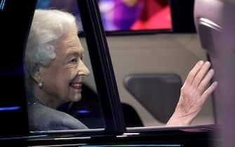 WINDSOR, ENGLAND - MAY 15:  Queen Elizabeth II during the "A Gallop Through History" performance as part of the official celebrations for Queen Elizabeth II's Platinum Jubilee at the Royal Windsor Horse Show at Home Park on May 15, 2022 in Windsor, England. (Photo by Chris Jackson/Getty Images)