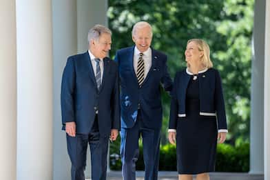 Usa Weekly News, Joe Biden: Nato alleanza indispensabile per la pace
