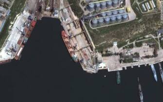 The occupiers deliver the stolen grain in Ukraine to the annexed Crimea and take it out of Sevastopol.  Maxar Technologies' photographs on May 19 and 21 show the dry cargo ships Matros Pozynich and Matros Koshka, allegedly moored near grain silos, where grain is unloaded from a conveyor belt into an open hold.