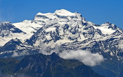Svizzera, crollo seracchi sul Grand Combin: due morti e nove feriti