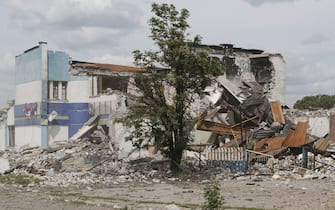 (220527) -- LUHANSK, May 27, 2022 (Xinhua) -- Photo taken on May 26, 2022 shows a view of damaged constructions in Popasna of Luhansk. (Photo by Victor/Xinhua) - Victor -//CHINENOUVELLE_XxjpbeE007154_20220527_PEPFN0A001/2205271514/Credit:CHINE NOUVELLE/SIPA/2205271522