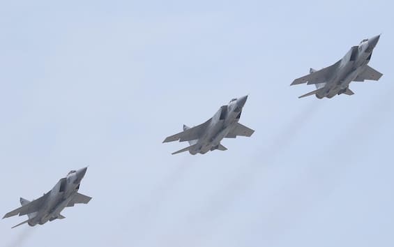 South Korea, Russian and Chinese planes violate defense airspace