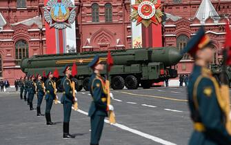 A Russian Yars intercontinental ballistic missile launcher parades through Red Square during the general rehearsal of the Victory Day military parade in central Moscow on May 7, 2022. - Russia will celebrate the 77th anniversary of the 1945 victory over Nazi Germany on May 9. (Photo by Kirill KUDRYAVTSEV / AFP) (Photo by KIRILL KUDRYAVTSEV/AFP via Getty Images)
