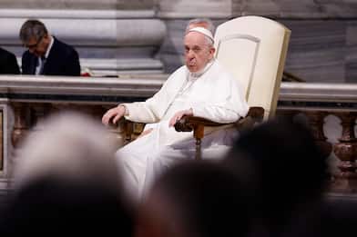 Papa Francesco: "Scalfari amico laico, mi mancherà parlare con lui"