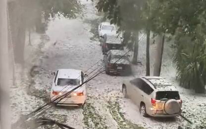 Città del Messico, tempesta di grandine paralizza la capitale. VIDEO