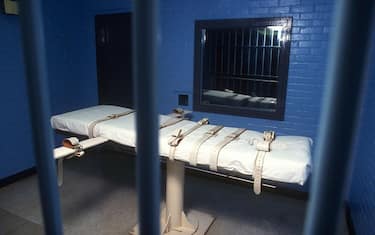 HUNTSVILLE , ELLIS UNIT , TX - NOVEMBER 14: Lethal injection Death Chamber at a Texas prison on November 14, 1991 at Huntsville, The Ellis Unit, Texas (Photo by Paul Harris/Getty Images)