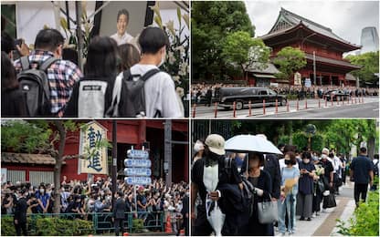 Shinzo Abe: funerali privati a Tokyo: in migliaia fuori dal tempio