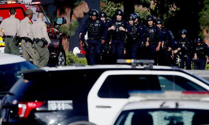 Sparatoria in strada a Los Angeles: 2 morti e 5 feriti