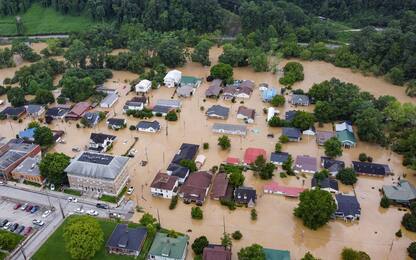 Usa, almeno 16 morti in Kentucky a causa delle inondazioni. FOTO