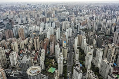 Crisi immobiliare in Cina: un'acciaieria su tre a rischio bancarotta