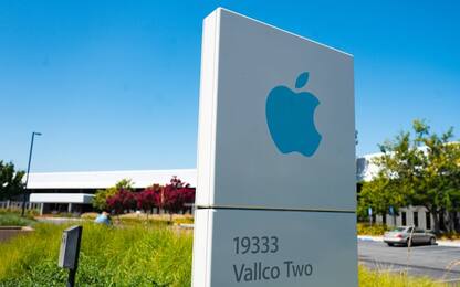 Apple chiede ai dipendenti di lavorare in ufficio 3 giorni a settimana