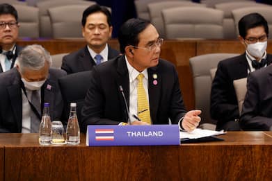 Thailandia, premier Prayuth Chan-ocha sospeso da Corte Costituzionale