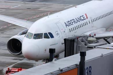 Air France, rissa tra due piloti durante il volo Ginevra-Parigi