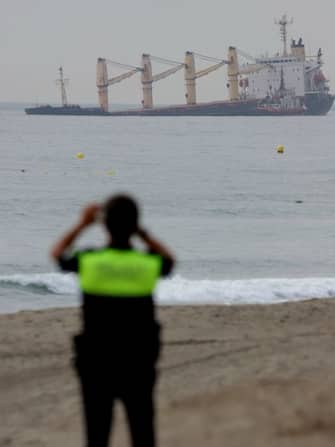CADIZ ANDALUSIA, SPAIN - AUGUST 30: Gibraltar assists a bulk carrier after colliding with another ship during a maneuver at the Playa de Levante de la Linea de la Concepcion, on August 30, 2022 in Cadiz (Andalusia, Spain).  (Photo By Europa Press via Getty Images)