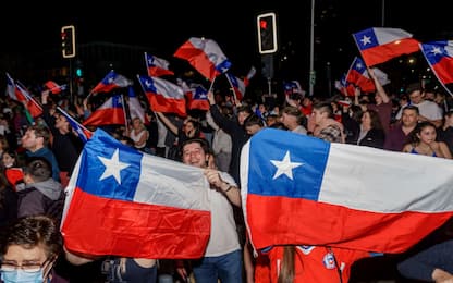 Cile, referendum boccia la nuova Costituzione: no per oltre il 60%