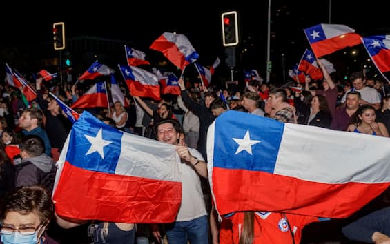 Chile, referendum rejects the new Constitution: over 60% no